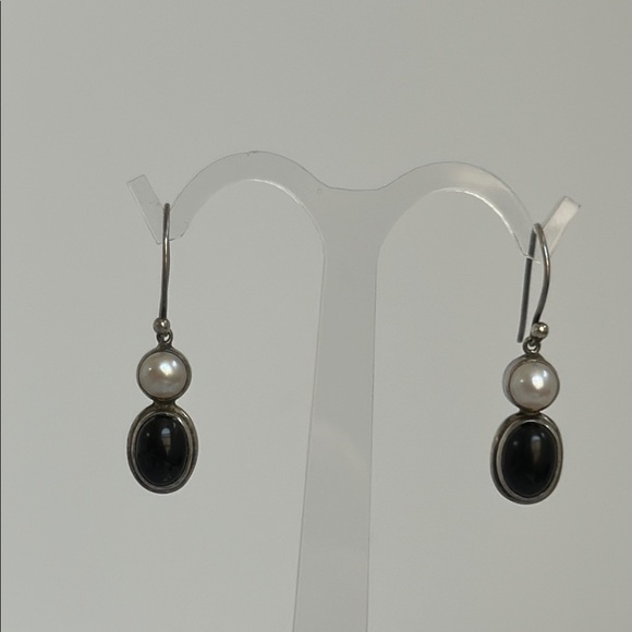925 Elegant Silver ONIX Black real pearls Drop Earrings